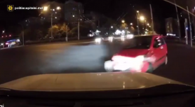 Un tânăr riscă 5 ani de pușcărie după ce a răpit și accidentat un automobil